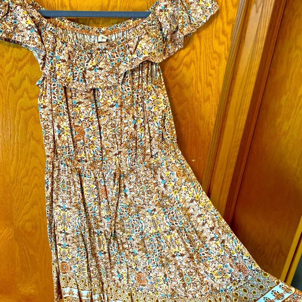 Ruffled dress